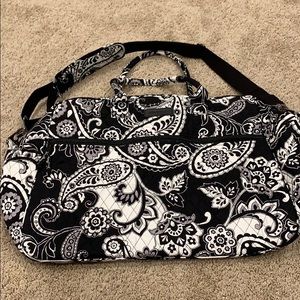 Vera Bradley grand weekend travel bag